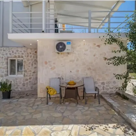Gkountis * Τσουκαλάδες