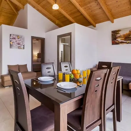 Gkountis Apartment